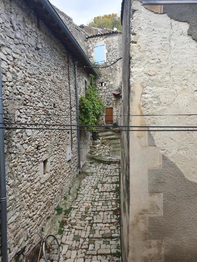 Les Hirondelles Villa Pont-de-Barret Exterior photo